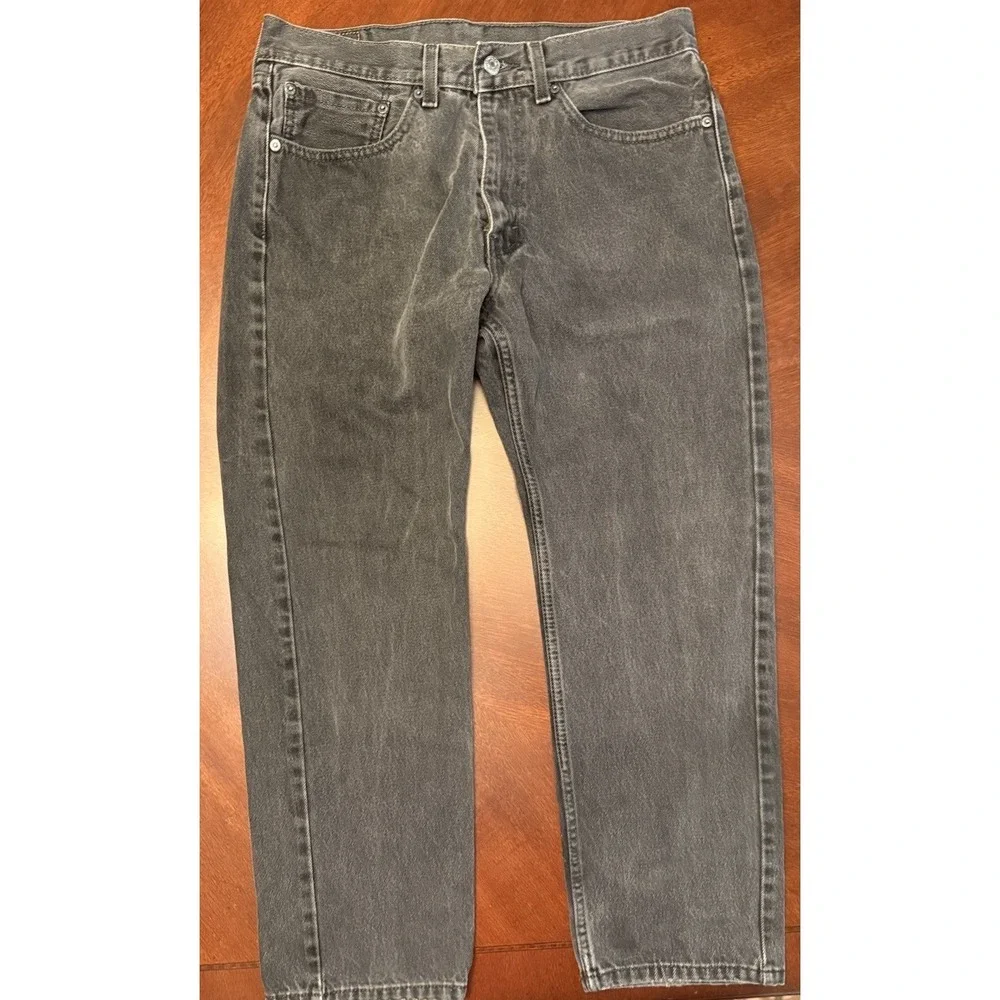 Levis tags these